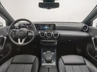 Mercedes-Benz A 2021 купить из Китая, цена 1 719 000 ₽ — Suifenhe Auto
