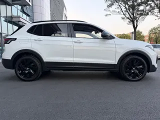Volkswagen Tharu 2025 купить из Китая, цена 3 103 000 ₽ — Suifenhe Auto