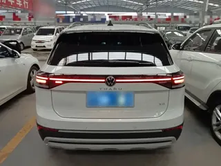 Volkswagen Tharu 2026 купить из Китая, цена 1 984 000 ₽ — Suifenhe Auto