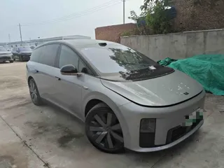 Li i8 2025 купить из Китая, цена 8 434 000 ₽ — Suifenhe Auto