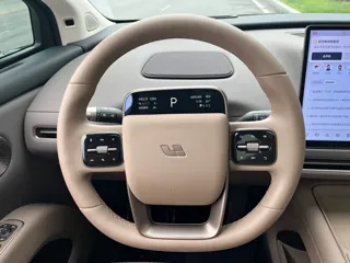 Li i8 2026 купить из Китая, цена 8 563 000 ₽ — Suifenhe Auto