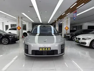 Li i8 2025 купить из Китая, цена 8 347 000 ₽ — Suifenhe Auto