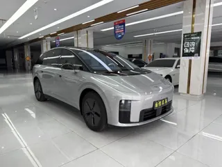 Li i8 2025 купить из Китая, цена 8 347 000 ₽ — Suifenhe Auto