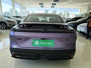 Deepal L06 2025 купить из Китая, цена 3 896 000 ₽ — Suifenhe Auto