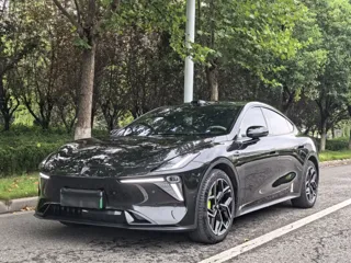 Deepal L06 2025 купить из Китая, цена 3 678 000 ₽ — Suifenhe Auto