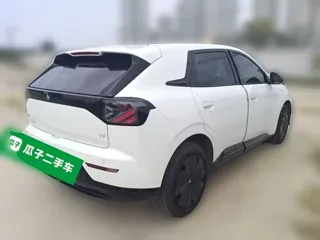 Arcfox Beta T1 2025 купить из Китая, цена 1 548 000 ₽ — Suifenhe Auto