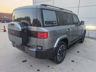 BYD FangChengBao Titanium 7 2025 купить из Китая, цена 5 688 000 ₽ — Suifenhe Auto