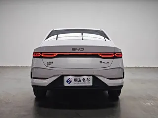BYD Qin Plus 2026 купить из Китая, цена 2 570 000 ₽ — Suifenhe Auto
