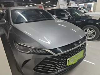 BYD Qin Plus 2025 купить из Китая, цена 2 650 000 ₽ — Suifenhe Auto