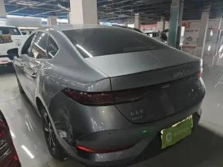 BYD Qin Plus 2025 купить из Китая, цена 2 650 000 ₽ — Suifenhe Auto