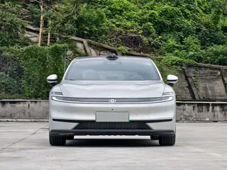 Changan A06 2026 купить из Китая, цена 3 856 000 ₽ — Suifenhe Auto