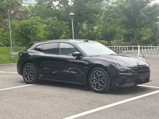 Zeekr 001 2026 купить из Китая, цена 7 087 000 ₽ — Suifenhe Auto