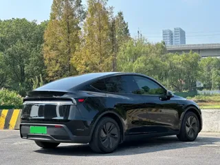 Tesla Model Y 2026 купить из Китая, цена 6 543 000 ₽ — Suifenhe Auto