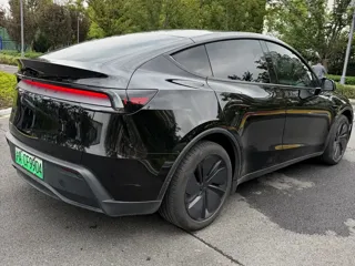 Tesla Model Y 2026 купить из Китая, цена 5 725 000 ₽ — Suifenhe Auto