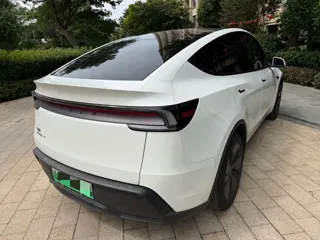 Tesla Model Y 2025 купить из Китая, цена 7 019 000 ₽ — Suifenhe Auto