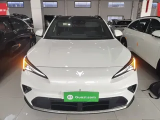 Arcfox Alpha T5 2026 купить из Китая, цена 3 816 000 ₽ — Suifenhe Auto