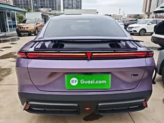 Deepal L06 2025 купить из Китая, цена 4 129 000 ₽ — Suifenhe Auto