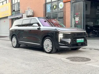 IM Motors LS9 2025 купить из Китая, цена 7 637 000 ₽ — Suifenhe Auto
