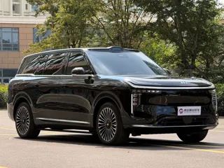 IM Motors LS9 2025 купить из Китая, цена 7 801 000 ₽ — Suifenhe Auto