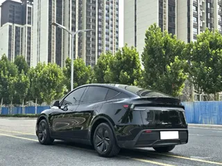 Tesla Model Y 2026 купить из Китая, цена 5 598 000 ₽ — Suifenhe Auto