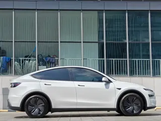 Tesla Model Y 2026 купить из Китая, цена 5 572 000 ₽ — Suifenhe Auto