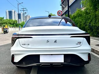 Hongqi H6 2024 купить из Китая, цена 3 196 000 ₽ — Suifenhe Auto