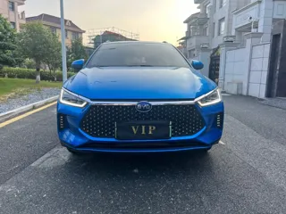 BYD e2 2020 купить из Китая, цена 1 112 000 ₽ — Suifenhe Auto