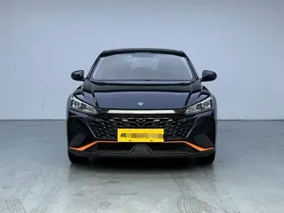 Dongfeng Yixuan 2023 купить из Китая, цена 1 025 000 ₽ — Suifenhe Auto