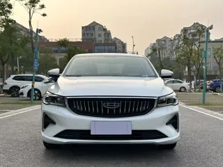 Geely Emgrand 2023 купить из Китая, цена 1 015 000 ₽ — Suifenhe Auto