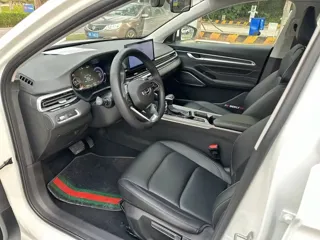 Geely Emgrand 2023 купить из Китая, цена 1 015 000 ₽ — Suifenhe Auto