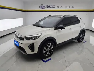 Kia Stonic 2022 купить из Китая, цена 1 167 000 ₽ — Suifenhe Auto