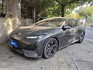 Deepal SL03 2024 купить из Китая, цена 2 818 000 ₽ — Suifenhe Auto