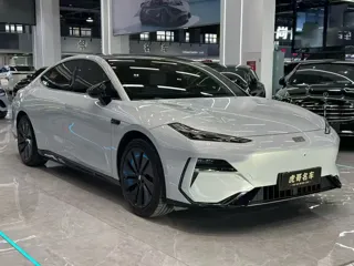 Geely E8 2024 купить из Китая, цена 3 769 000 ₽ — Suifenhe Auto
