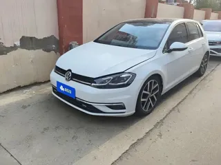 Volkswagen Golf 2018 купить из Китая, цена 1 300 000 ₽ — Suifenhe Auto