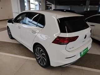 Volkswagen Golf 2021 купить из Китая, цена 1 601 000 ₽ — Suifenhe Auto