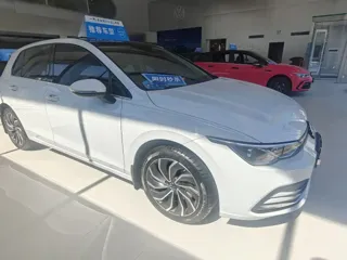Volkswagen Golf 2021 купить из Китая, цена 1 670 000 ₽ — Suifenhe Auto