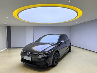 Volkswagen Golf 2022 купить из Китая, цена 2 004 000 ₽ — Suifenhe Auto
