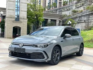 Volkswagen Golf 2022 купить из Китая, цена 2 134 000 ₽ — Suifenhe Auto
