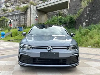 Volkswagen Golf 2022 купить из Китая, цена 2 134 000 ₽ — Suifenhe Auto