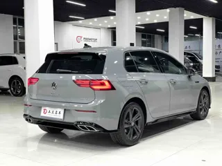Volkswagen Golf 2022 купить из Китая, цена 2 299 000 ₽ — Suifenhe Auto