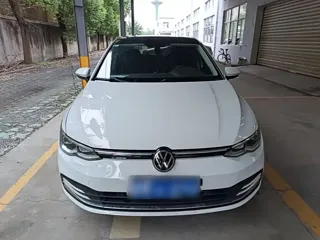 Volkswagen Golf 2024 купить из Китая, цена 1 891 000 ₽ — Suifenhe Auto