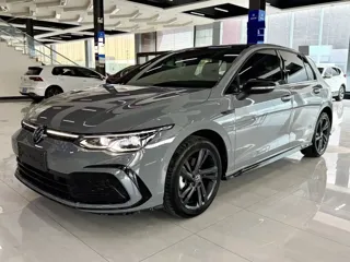 Volkswagen Golf 2023 купить из Китая, цена 2 209 000 ₽ — Suifenhe Auto
