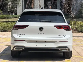 Volkswagen Golf 2023 купить из Китая, цена 1 774 000 ₽ — Suifenhe Auto