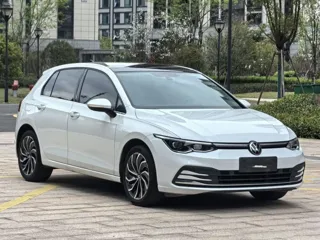 Volkswagen Golf 2023 купить из Китая, цена 1 684 000 ₽ — Suifenhe Auto