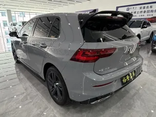 Volkswagen Golf 2023 купить из Китая, цена 2 080 000 ₽ — Suifenhe Auto