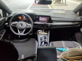 Volkswagen Golf 2024 купить из Китая, цена 2 196 000 ₽ — Suifenhe Auto