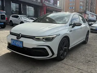 Volkswagen Golf 2023 купить из Китая, цена 1 909 000 ₽ — Suifenhe Auto