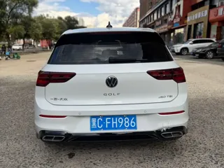 Volkswagen Golf 2023 купить из Китая, цена 1 909 000 ₽ — Suifenhe Auto