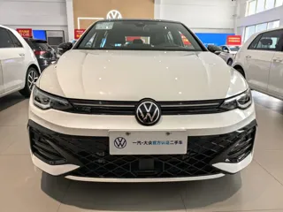 Volkswagen Golf 2025 купить из Китая, цена 3 688 000 ₽ — Suifenhe Auto