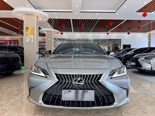 Lexus ES 2024 купить из Китая, цена 4 652 000 ₽ — Suifenhe Auto